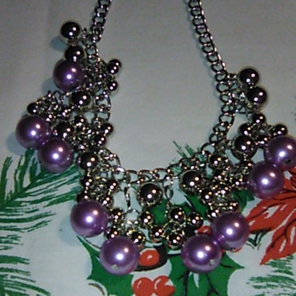 Necklace & Earring Set - Picture 2 of 4
